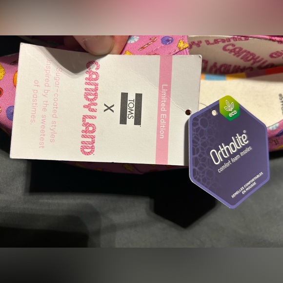 Toms limited edition Candyland pink flat shoes. NWT Ortholite Whimsical - Picture 2 of 4